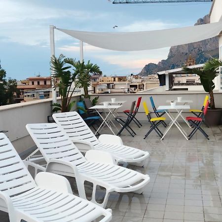 Nerissa Suites&Rooms Terrasini Exterior foto
