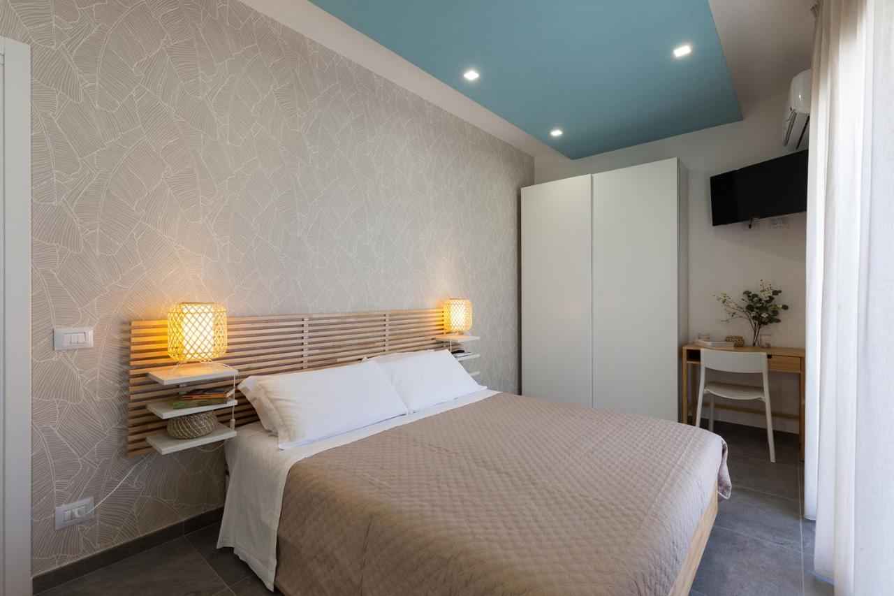 Nerissa Suites&Rooms Terrasini Exterior foto