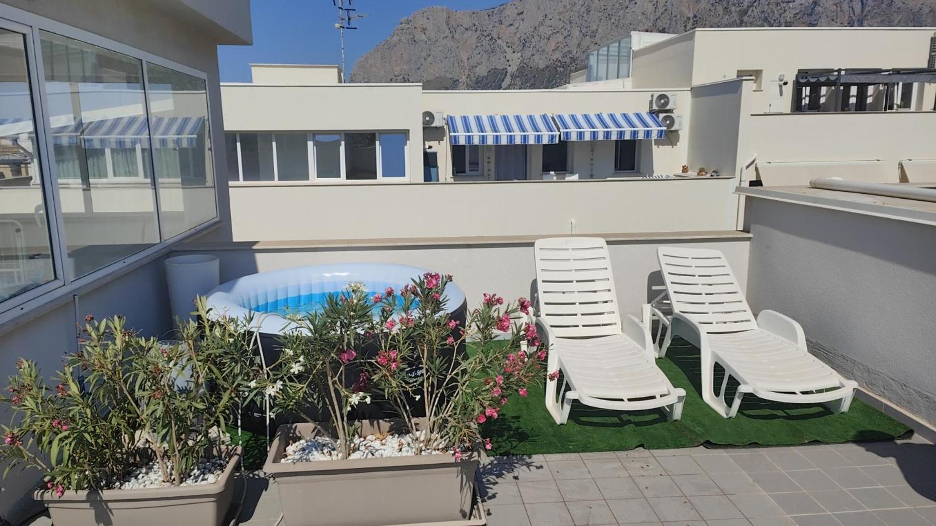 Nerissa Suites&Rooms Terrasini Exterior foto